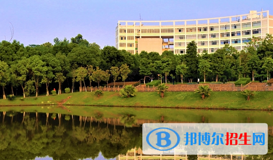 江西環(huán)境工程職業(yè)學(xué)院2020年學(xué)費(fèi)、收費(fèi)多少