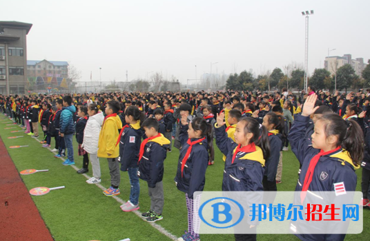 河南實(shí)驗(yàn)學(xué)校英才國(guó)際小學(xué)2020年學(xué)費(fèi)、收費(fèi)多少