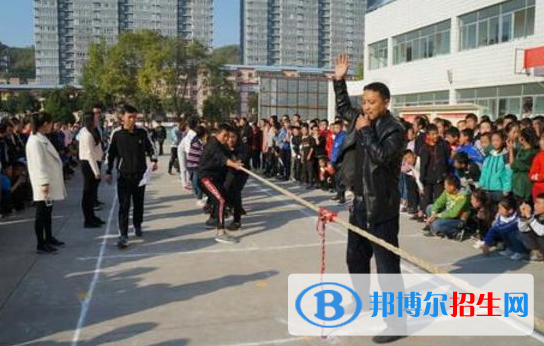 宜川中學(xué)2020年招生辦聯(lián)系電話