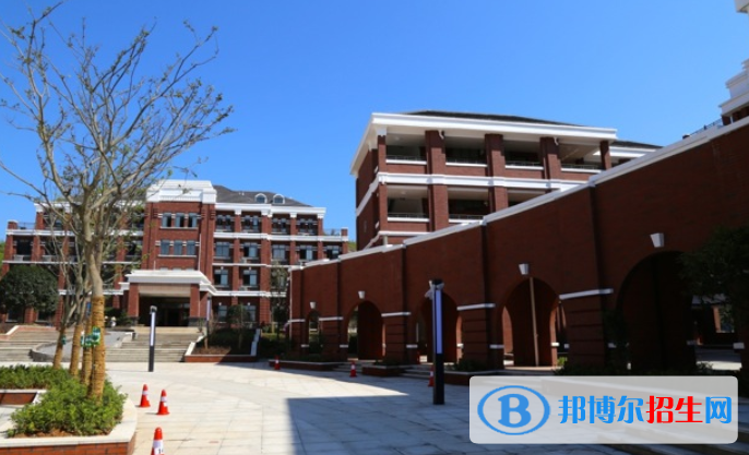 宜昌龍盤湖國際學(xué)校小學(xué)部2020年招生計(jì)劃