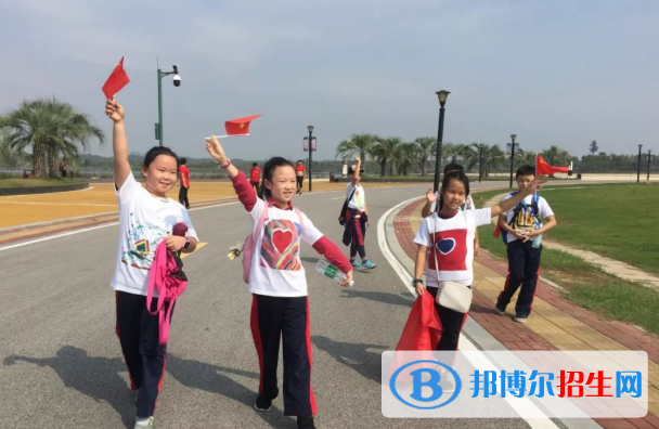 長(zhǎng)沙瑋希國(guó)際學(xué)校小學(xué)部2020年報(bào)名條件、招生要求、招生對(duì)象