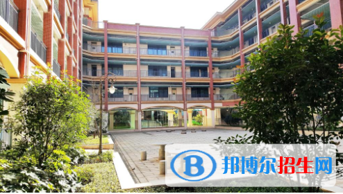 寧鄉(xiāng)碧桂園學校小學部2020年學費、收費多少