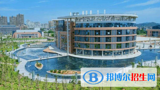 贛南衛(wèi)生健康職業(yè)學(xué)院2020年招生辦聯(lián)系電話
