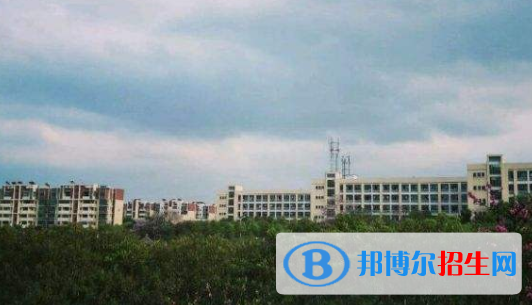 贛南衛(wèi)生健康職業(yè)學(xué)院怎么樣、好不好