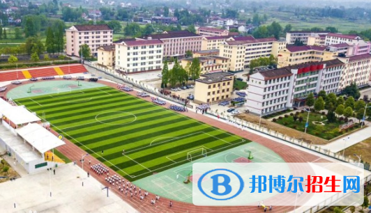 南鄭縣高臺(tái)中學(xué)2020年招生招生簡章