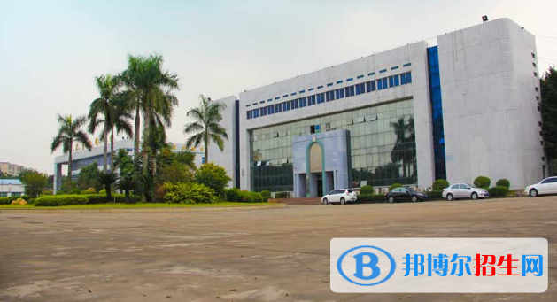 廣東舞蹈戲劇職業(yè)學(xué)院2020年學(xué)費(fèi)、收費(fèi)多少