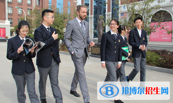 鎮(zhèn)江楓葉國(guó)際學(xué)校初中部2020年學(xué)費(fèi)、收費(fèi)多少