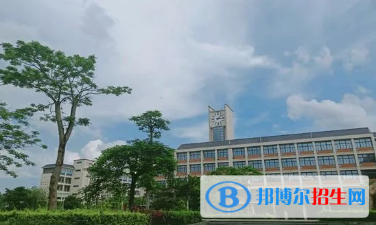 惠州衛(wèi)生職業(yè)技術(shù)學(xué)院2020年報(bào)名條件、招生要求、招生對象
