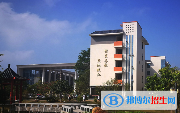 惠州衛(wèi)生職業(yè)技術(shù)學(xué)院怎么樣、好不好