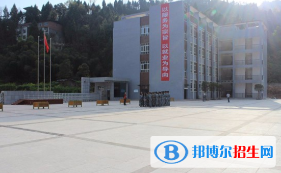 淮南市潘集工程技術(shù)中等專業(yè)學(xué)校2020年報(bào)名條件、招生要求、招生對(duì)象