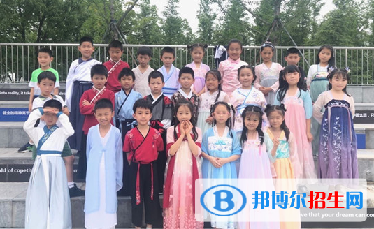 蘇州科技城外國(guó)語(yǔ)學(xué)校小學(xué)部2020年招生辦聯(lián)系電話