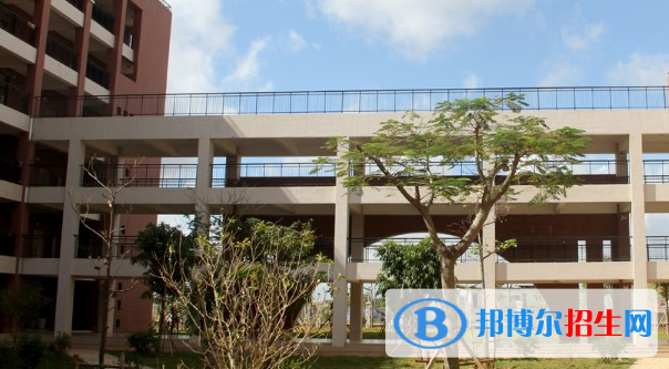 廣東茂名健康職業(yè)學院2020年招生辦聯(lián)系電話