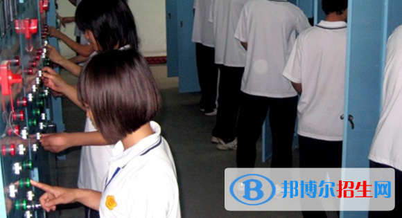 梅州梅鐵技術(shù)學(xué)校2020年報(bào)名條件、招生要求、招生對(duì)象