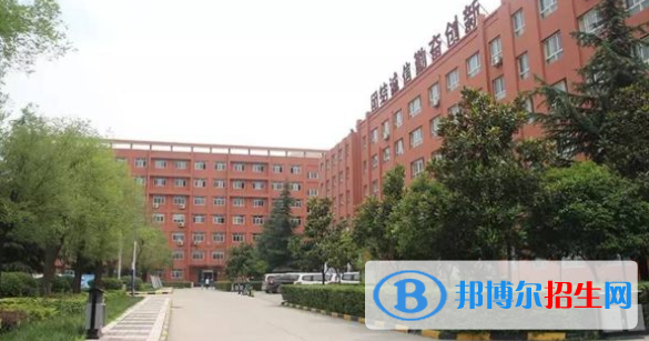  榆林靖邊中學(xué)2020年報(bào)名條件、招生要求、招生對象