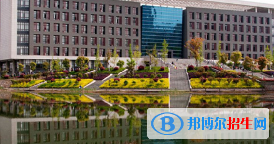 安徽馬鞍山工業(yè)學(xué)校2020年報(bào)名條件、招生要求、招生對(duì)象