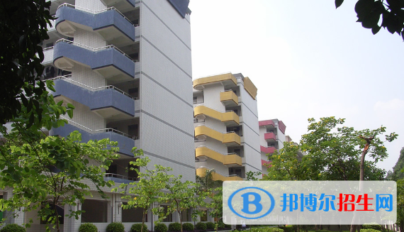 廣州衛(wèi)生職業(yè)技術(shù)學(xué)院2020年報名條件、招生要求、招生對象