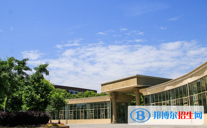 中加楓華國際學(xué)校小學(xué)部2020年報名條件、招生要求、招生對象