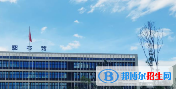 贛州職業(yè)技術(shù)學(xué)院怎么樣、好不好