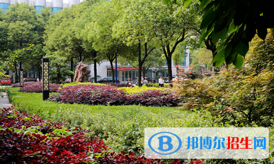 淮南職業(yè)技術(shù)學(xué)院2020年報(bào)名條件、招生要求、招生對(duì)象