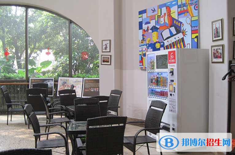 成都麓山國際光亞學(xué)校小學(xué)部2020年報(bào)名條件、招生要求、招生對(duì)象