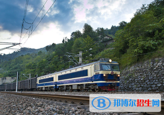 襄陽(yáng)2020年就業(yè)好的鐵路學(xué)校