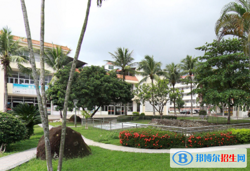 海南國(guó)興中學(xué)2020年招生簡(jiǎn)章