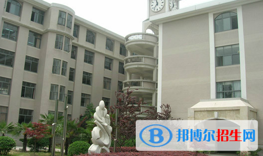 南京金陵中學(xué)2020年報(bào)名條件、招生要求、招生對(duì)象