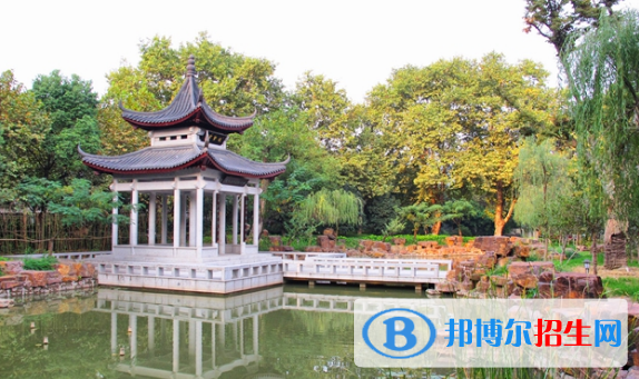 無(wú)錫第一中學(xué)2020年招生辦聯(lián)系電話
