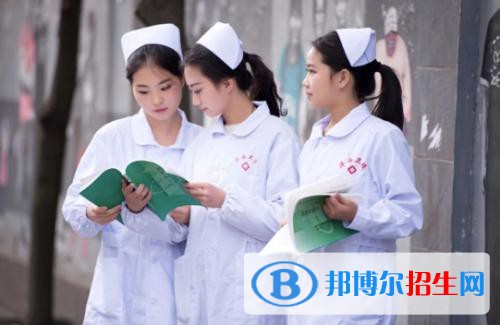 四川2020年中專衛(wèi)?？梢钥即髮? width=