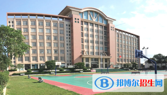 高州第一技工學校2020年招生辦聯(lián)系電話