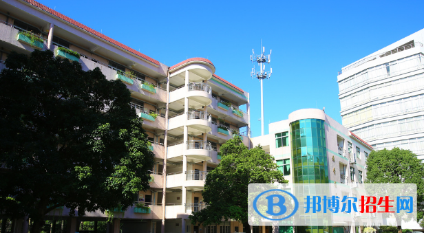 東莞經(jīng)濟(jì)貿(mào)易學(xué)校2020年學(xué)費(fèi)、收費(fèi)多少