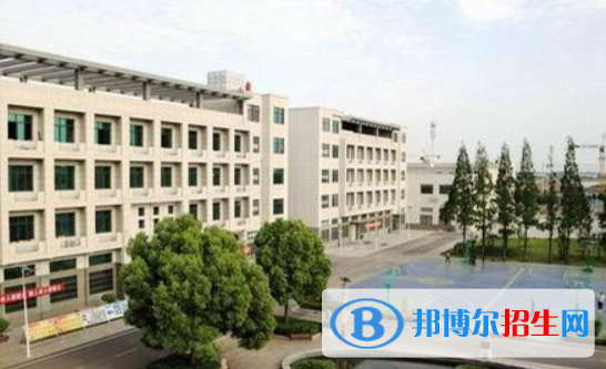 濉溪職業(yè)技術(shù)學(xué)校2020年報(bào)名條件、招生要求、招生對象