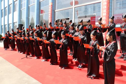 民辦明達(dá)職業(yè)技術(shù)學(xué)院2020年報(bào)名條件、招生要求、招生對(duì)象