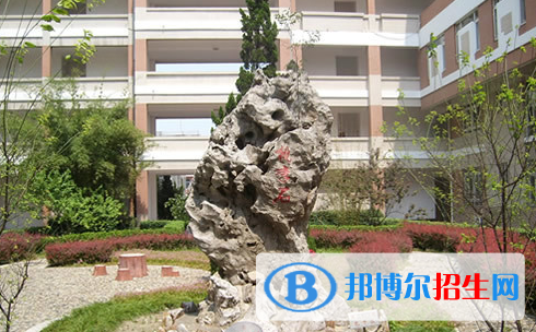 江蘇泰州中學2021年學費、收費多少