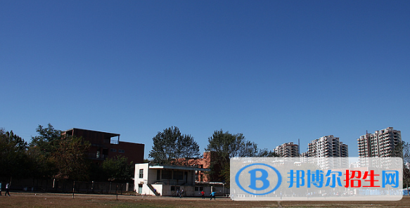 樂亭縣第一中學(xué)2021年招生辦聯(lián)系電話