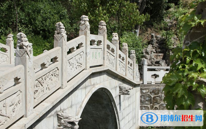 江蘇丹陽(yáng)高級(jí)中學(xué)2021年學(xué)費(fèi)、收費(fèi)多