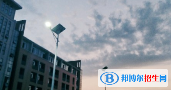 上饒幼兒師范高等?？茖W(xué)校地址在哪里 