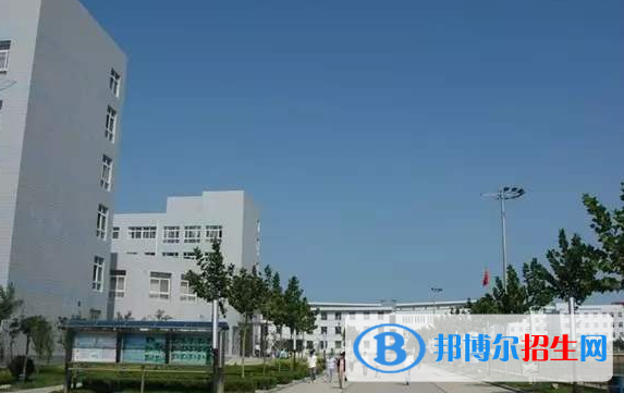 遷安第二中學2021年招生辦聯(lián)系電話