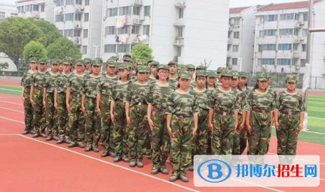 江蘇侯集中學(xué)怎么樣、好不好