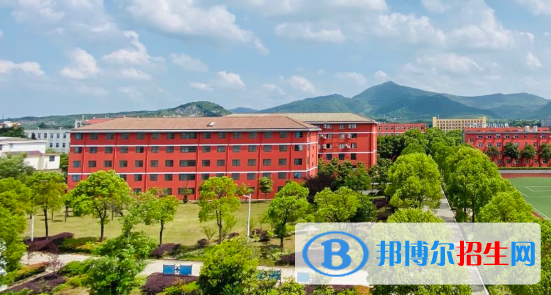 銅陵信息工程技工學(xué)校2021年招生簡章