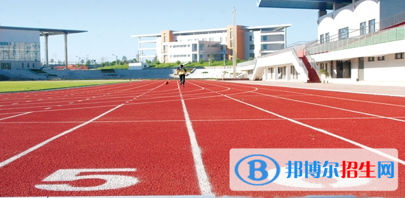  秦皇島第一中學(xué)怎么樣、好不好