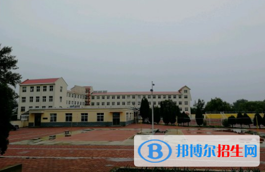  北戴河中學(xué)2021年報(bào)名條件、招生要求、招生對(duì)象