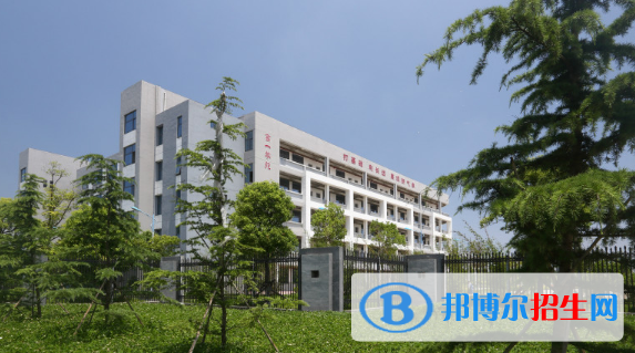 江蘇東臺中學2021年招生簡章