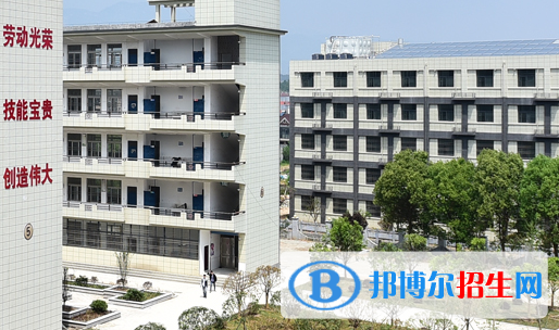 安徽天柱山旅游學校2021年宿舍條件