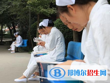 四川2021年哪個(gè)衛(wèi)校比較好就業(yè)