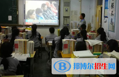  邯鄲邢臺第十九中學(xué)2021年學(xué)費(fèi)、收費(fèi)多少