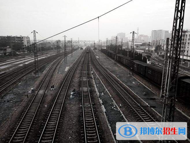 陜西2021年初中生能讀的鐵路學校