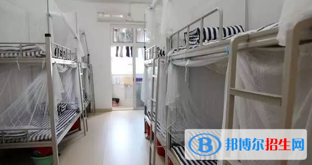江蘇溧陽(yáng)中學(xué)2021年宿舍條件