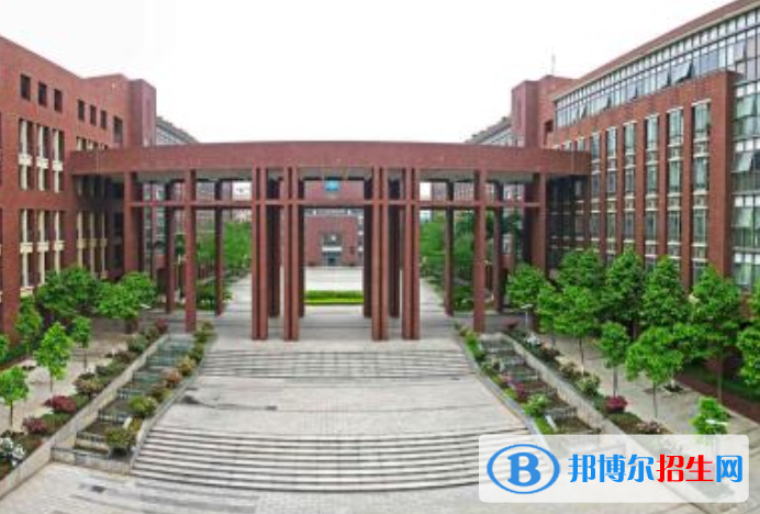 廣東實(shí)驗(yàn)中學(xué)2021年學(xué)費(fèi)、收費(fèi)多少