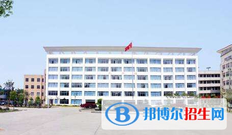 徐州經(jīng)貿(mào)高等職業(yè)學(xué)校怎么樣、好不好